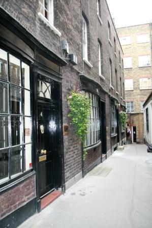 Goodwins Court - Diagon Alley.
